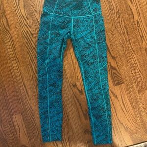 Lululemon green/black fast and free leggings
